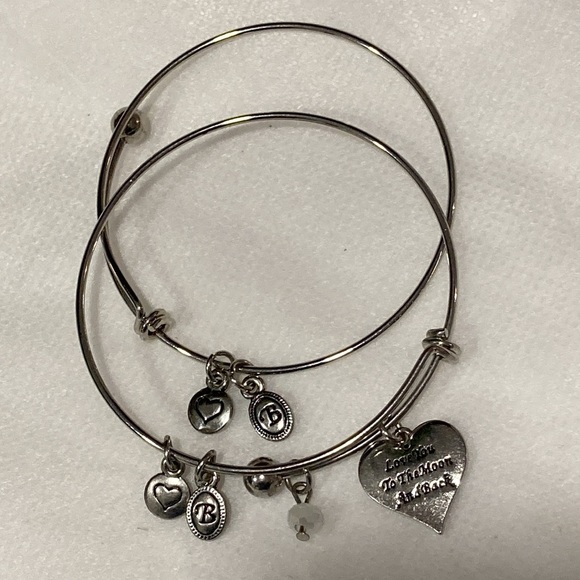 Bella Perlina Silvertone Adjustable Stretch Bangle Bracelets - Set of 2 - Picture 2 of 6